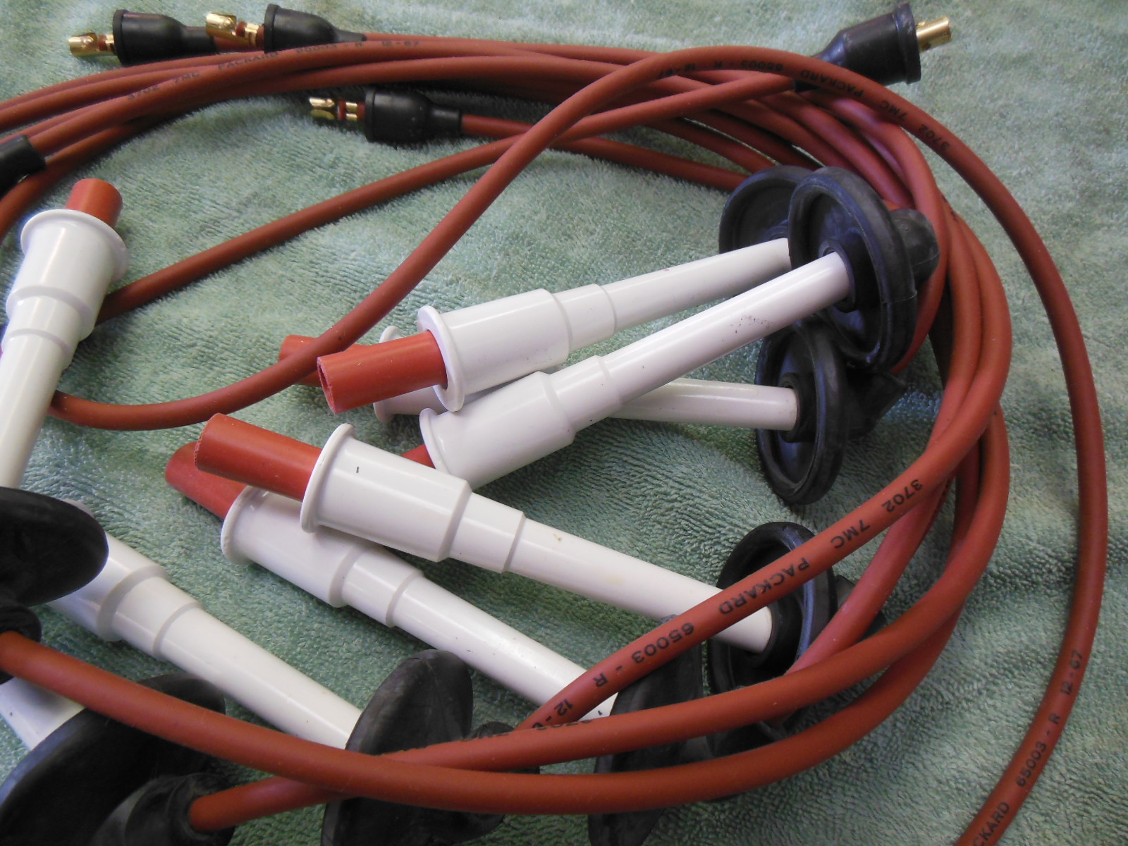 1968 correct Packard super stock plug wires        